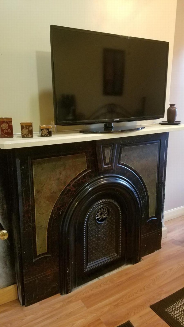 Gabriel's Luxury Suite image 1